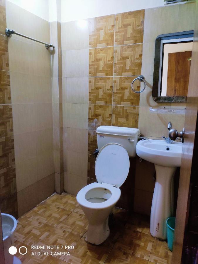 穆索里 Castle View酒店 外观 照片